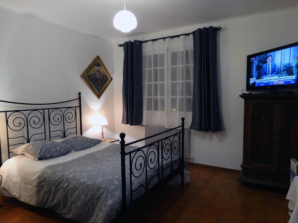 Chambre Dans Propriete La Croix Du Sud Le Pradet Exterior foto